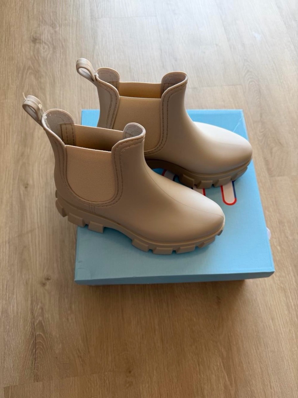 Women’s Jeffrey Campbell Play Chelsea Boots